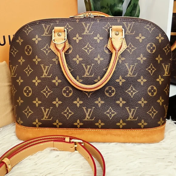 🔥Authentic 🔥 Louis Vuitton Alma Pm - Picture 15 of 16